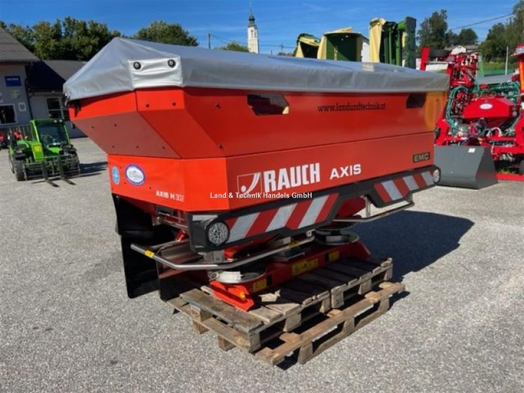 AXIS H 30.2 EMC (+W)  RAUCH Fertiliser Spreaders