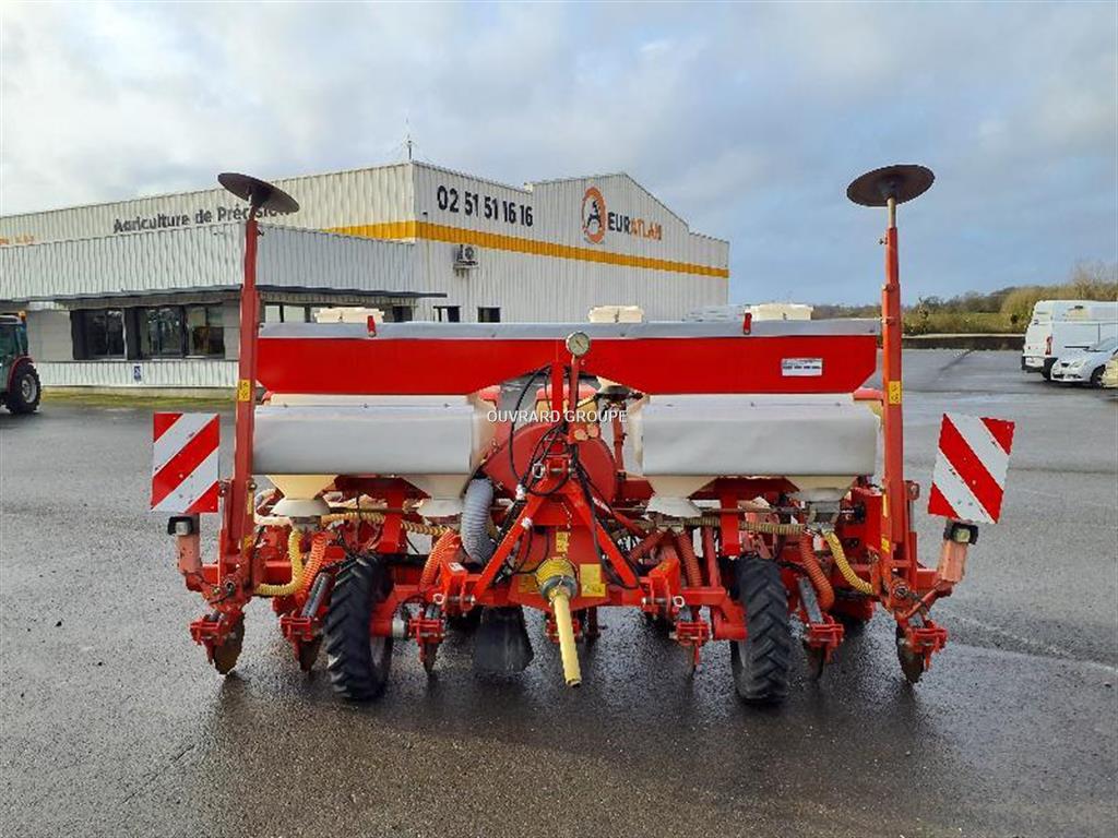KVERNELAND MULTICORN d'occasion - Semoir monograine - 2009