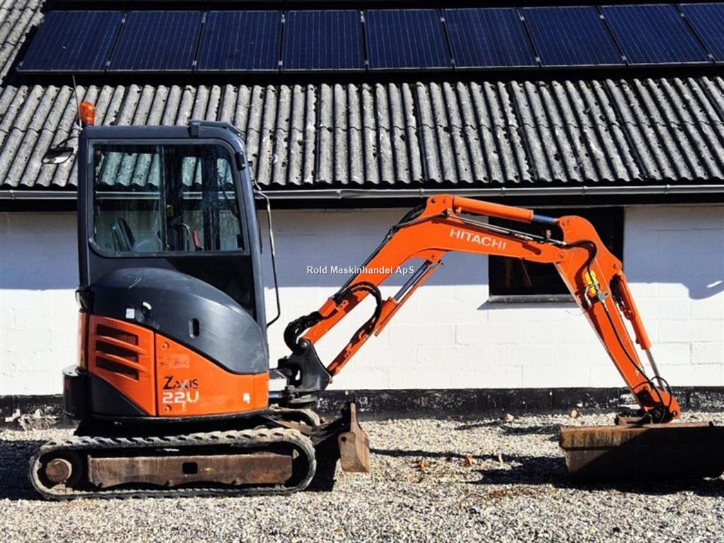 HITACHI ZX22U-2 CLR / POWERTILT / 2500 KG MASKINE / 4 SKOV de