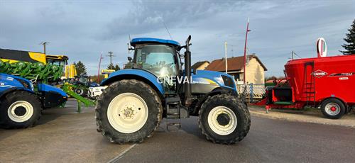 New Holland T6090