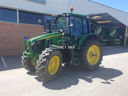 John Deere 6120M