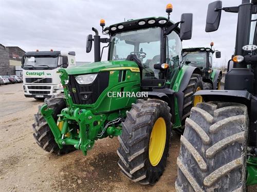 John Deere 6R 130