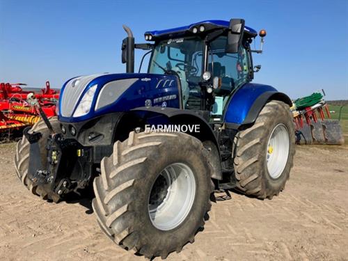 New Holland T 7 270 AC BLUE POWER