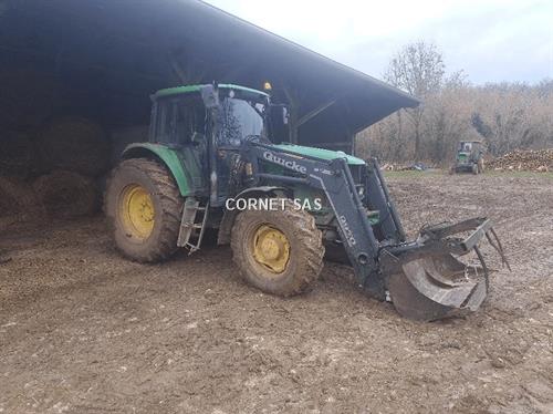 John Deere 6630