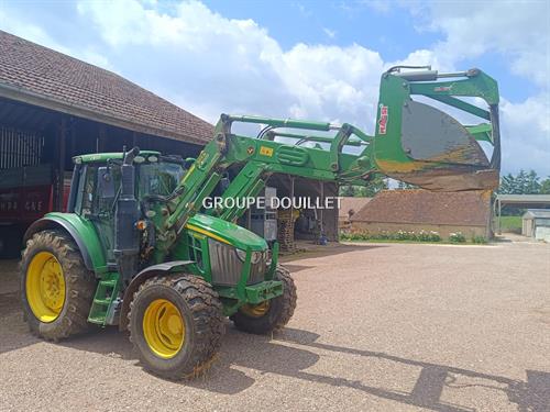 John Deere 6100M