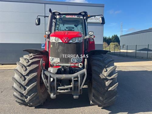 Massey Ferguson 8560