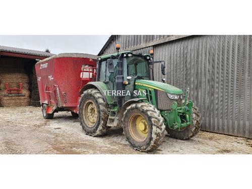 John Deere 6110M