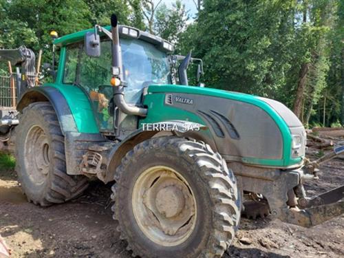 Valtra T162