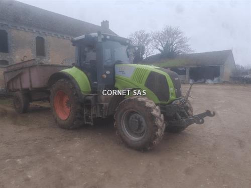 Claas AXION 810
