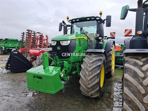 John Deere 6R 250