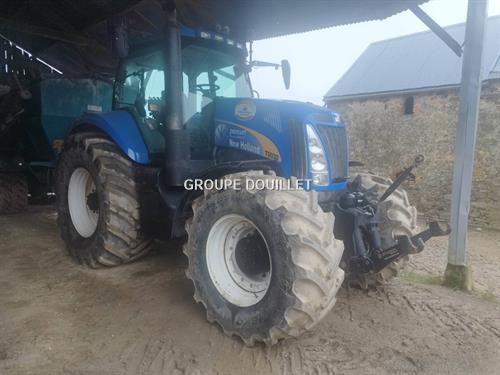 New Holland T8030
