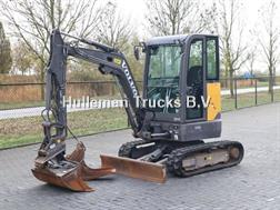 Volvo ECR25 TILT BUCKET 2X BUCKET QUICK COUPLER