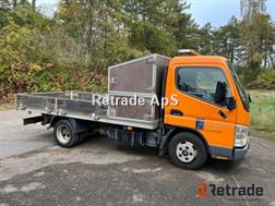 Mitsubishi Fuso Canter 3,0TD med udstyr