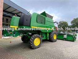 John Deere T 660