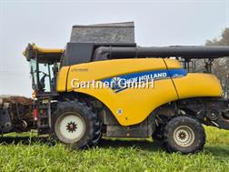 New Holland CR 8080