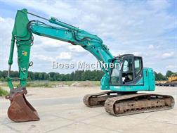 Kobelco SK260SRLC-3 - Quick Coupler / Hammer Lines