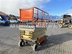 JLG 2646E3 2700kg sax lift.