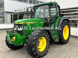 John Deere 6610