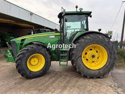 John Deere 8330