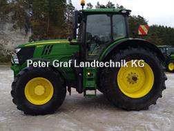 John Deere 6215