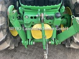 John Deere 6215