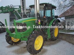 John Deere 5620