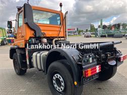 Mercedes Unimog U 400