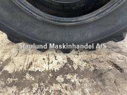 Taurus 16.9R28 420/85R28