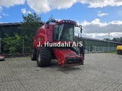 Case IH Axial flow 8010