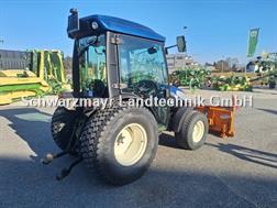 New Holland T 3030