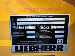 Liebherr 538 2 plus 1 Hoogkiepbak 40KM NL Machine