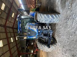 New Holland T7.210