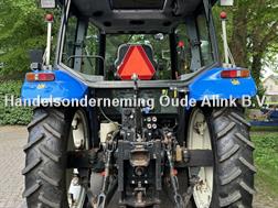 New Holland TLA 100