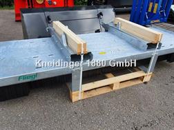 Fliegl Löwe 250