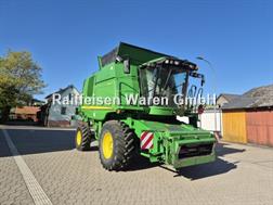 John Deere T 660