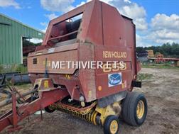 New Holland 658