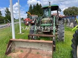 John Deere Tracteur agricole 2040S John Deere