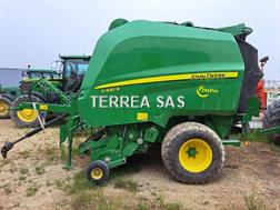 John Deere V461R
