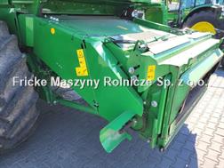 John Deere T 670