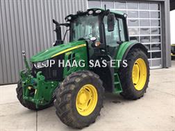 John Deere 6120M