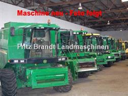 John Deere 2056
