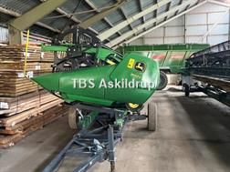 John Deere S 690