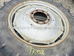 Kleber 270/95R36 - stilbare fælge 8 huls