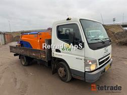 Mitsubishi FUSO CANTER
