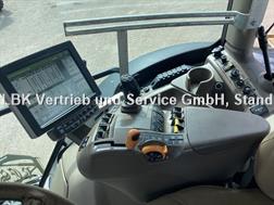 John Deere 6215