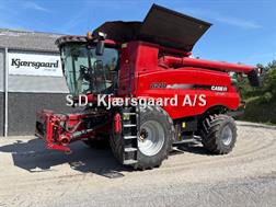 Case IH Axial flow 8240