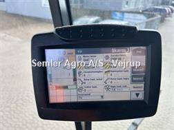 New Holland CX 8070