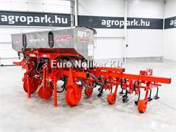 Maschio HS6 folding frame, 8-row inter-row cultivator