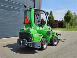Avant 528TDL+ mini-shovel