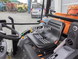 New Holland BOOMER 25